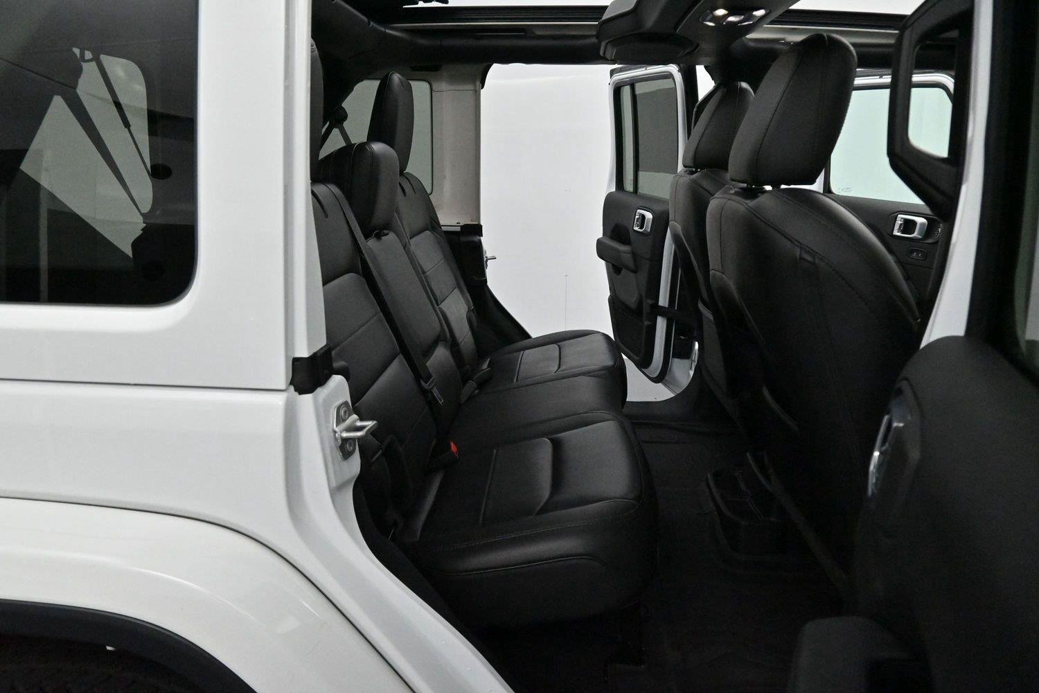 Used 2023 Bright White Clearcoat Jeep Sahara Altitude image 33