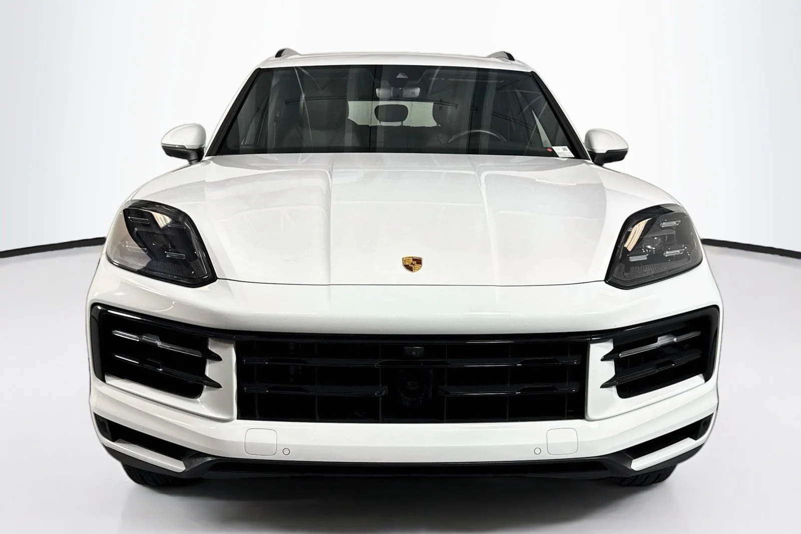 Used 2024 White Porsche  image 2