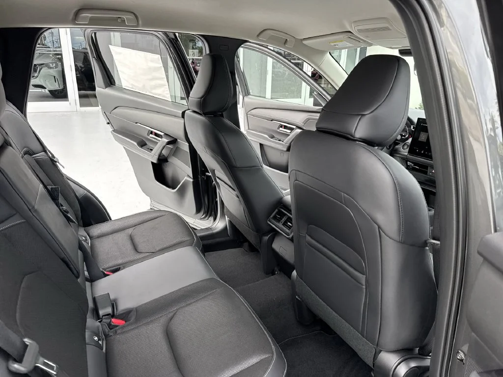 New 2026 Machine Gray Mazda 2.5 S Select AWD image 33