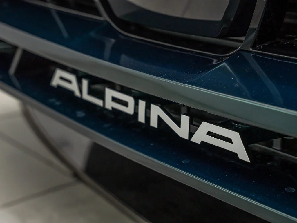 Used 2026 Alpina Green Metallic BMW ALPINA XB7 image 21