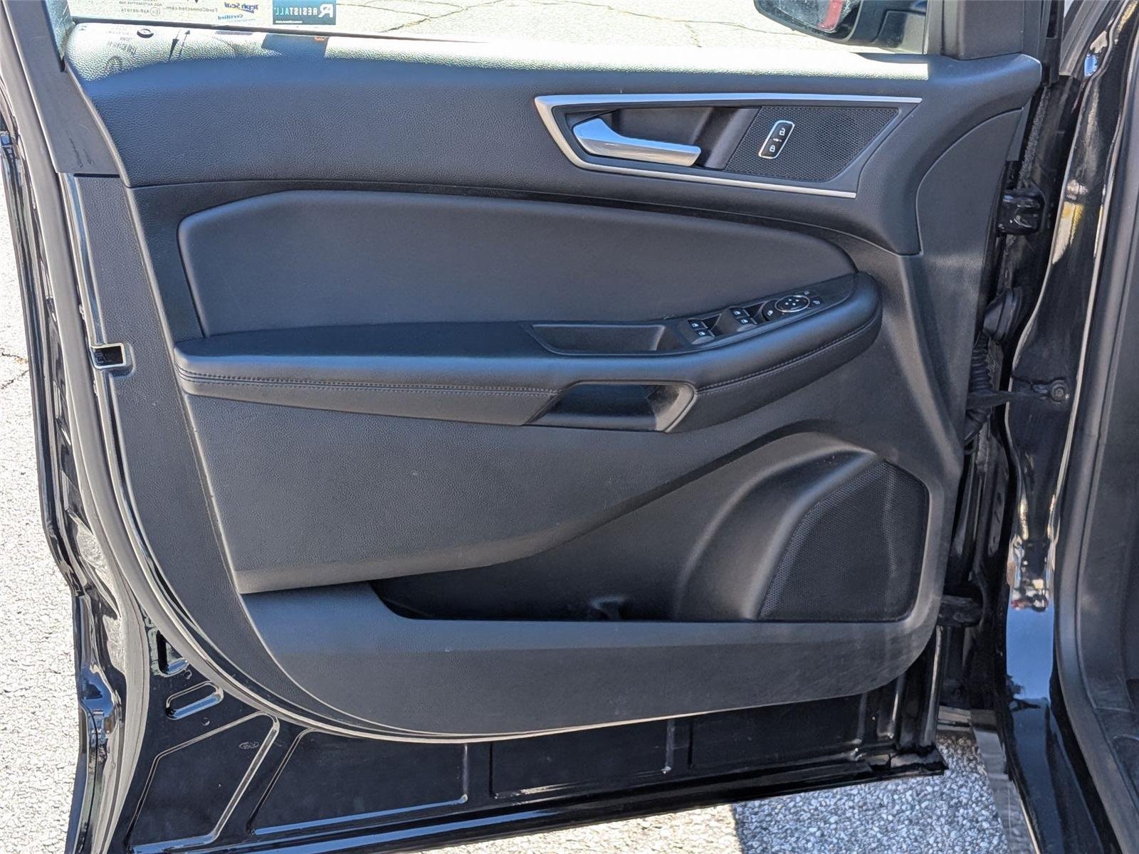 Used 2023 Agate Black Metallic Ford SEL image 12