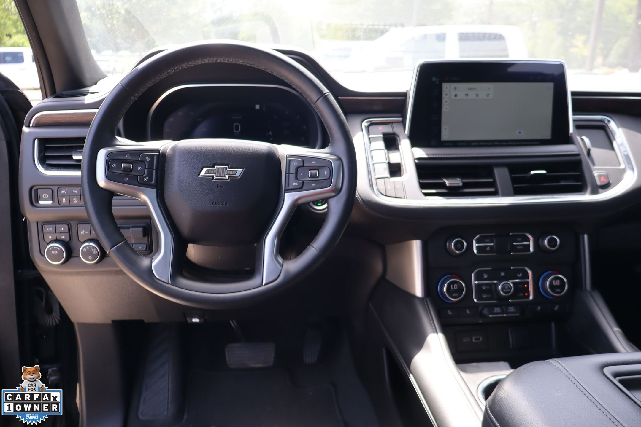 Used 2023 Black Chevrolet Z71 image 17