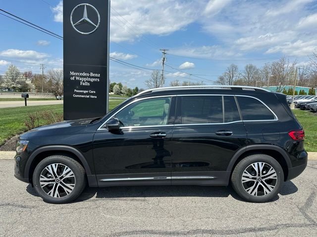 New 2026 Night Black Mercedes-Benz GLB 250 image 2