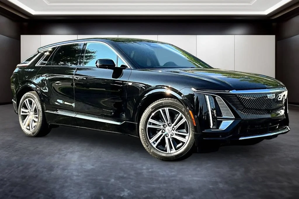 2025 Cadillac LYRIQ