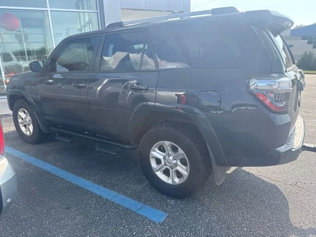 Used 2024  Toyota SR5 image 4