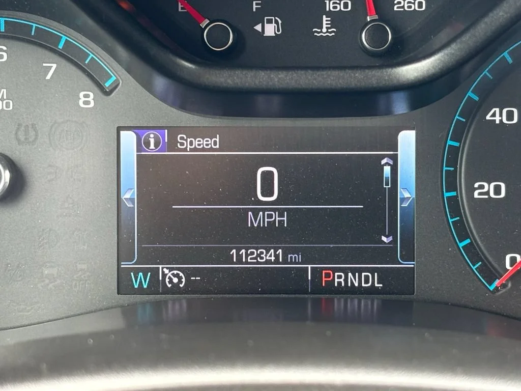 Used 2018 GRAPHITE METALLIC Chevrolet 2WD Z71 image 25