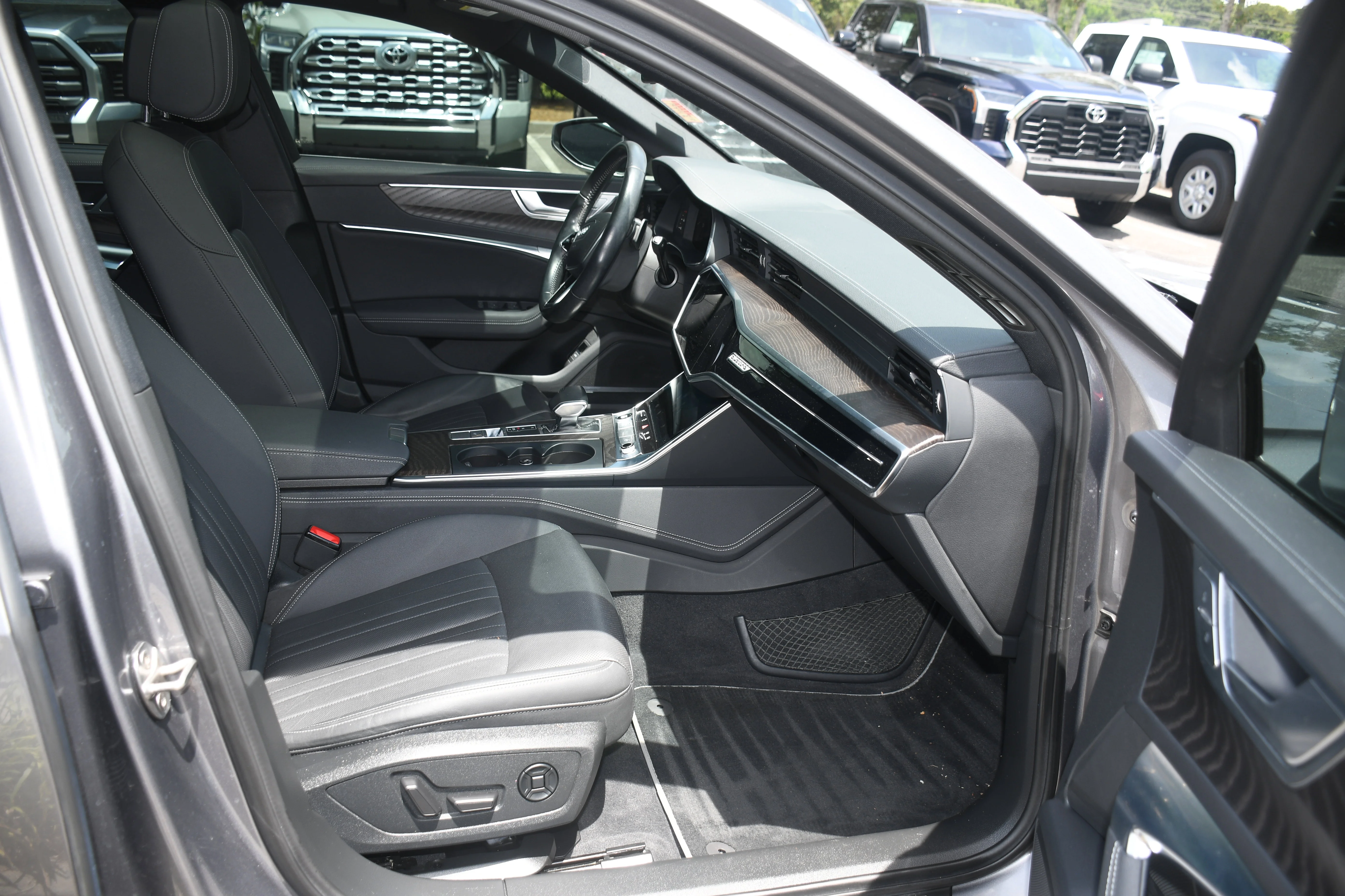 Used 2021 Gray Audi Premium Plus image 23