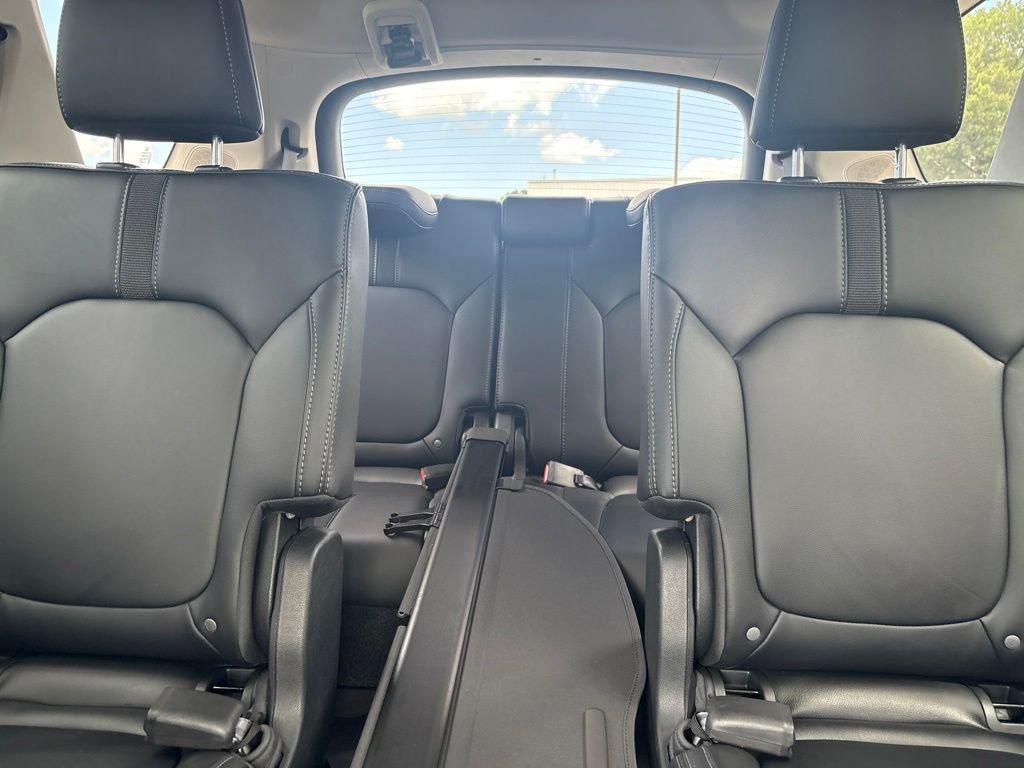 Used 2025 Black Honda Touring image 11