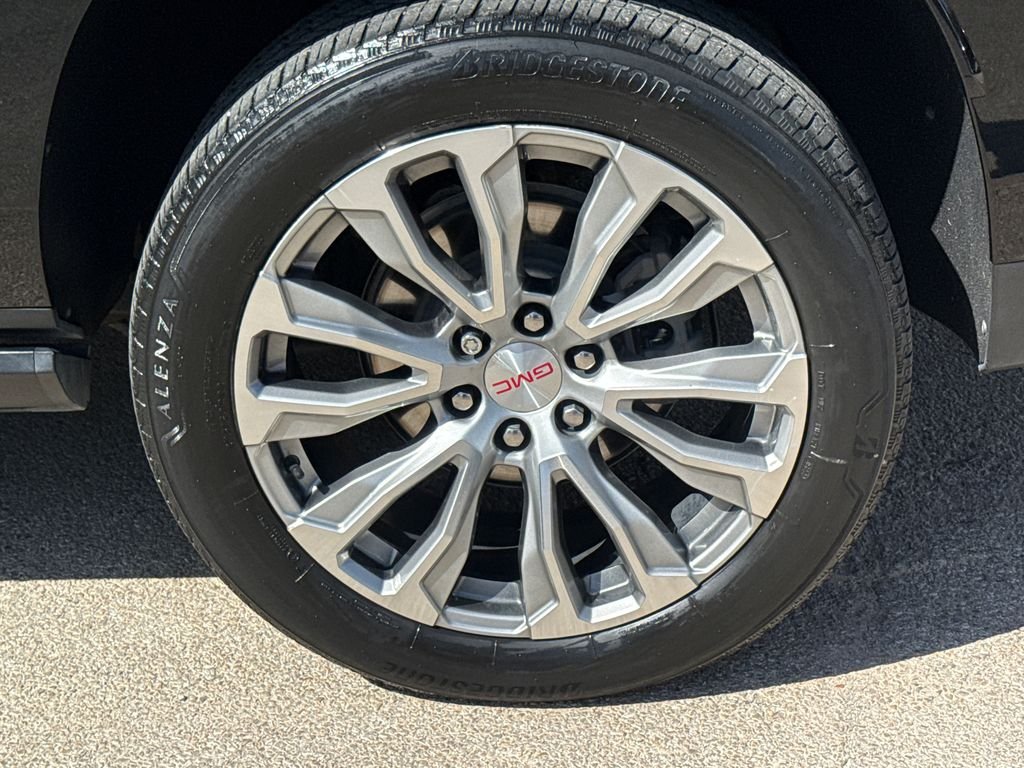 Used 2023 Black GMC Denali image 9