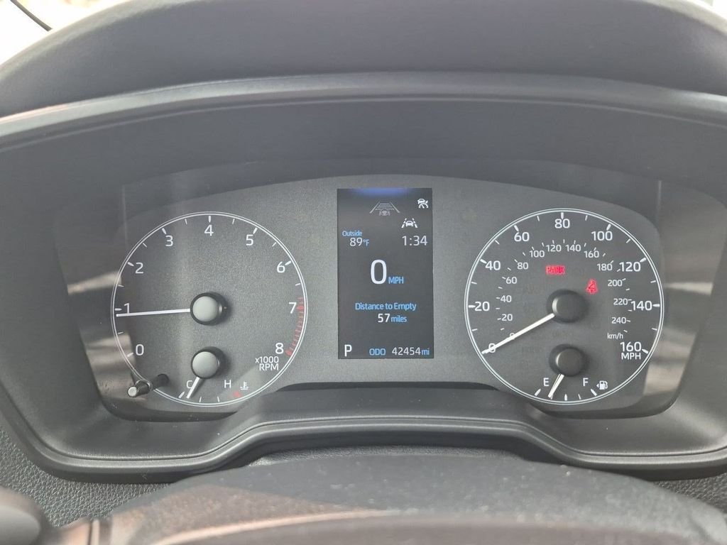 Used 2024 Ice Toyota LE image 14
