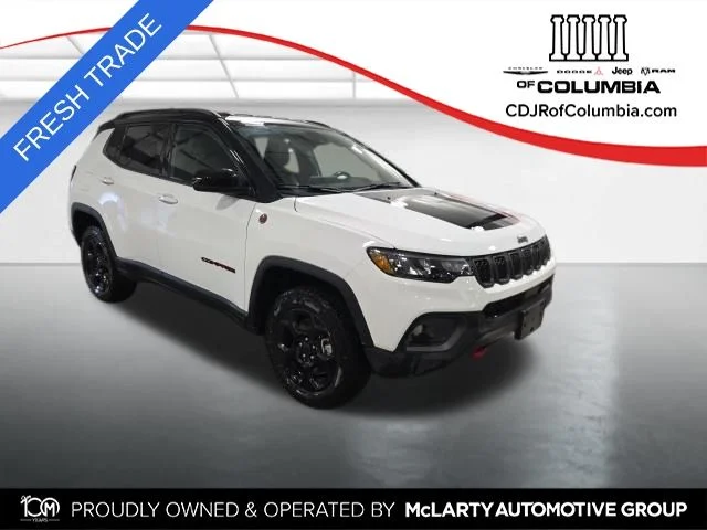 Used 2023 White Jeep Trailhawk image 1