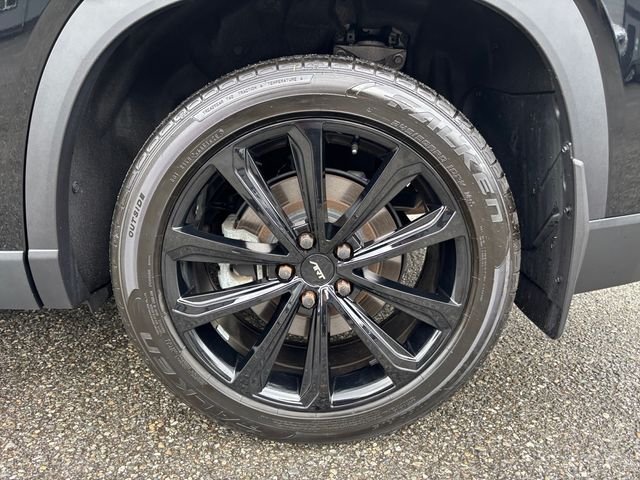 Used 2024 Midnight Black Toyota XLE image 26