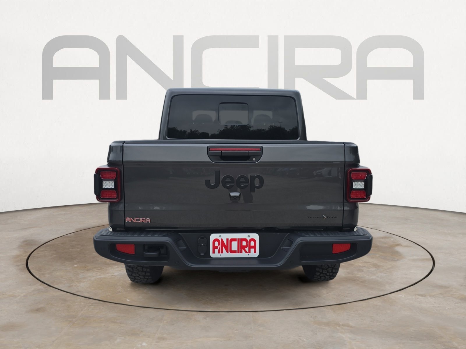 New 2026 Granite Crystal Metallic Clearcoat Jeep Texas Trail image 9