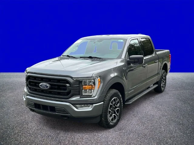 Certified Used 2023 Gray Metallic Ford XLT image 7