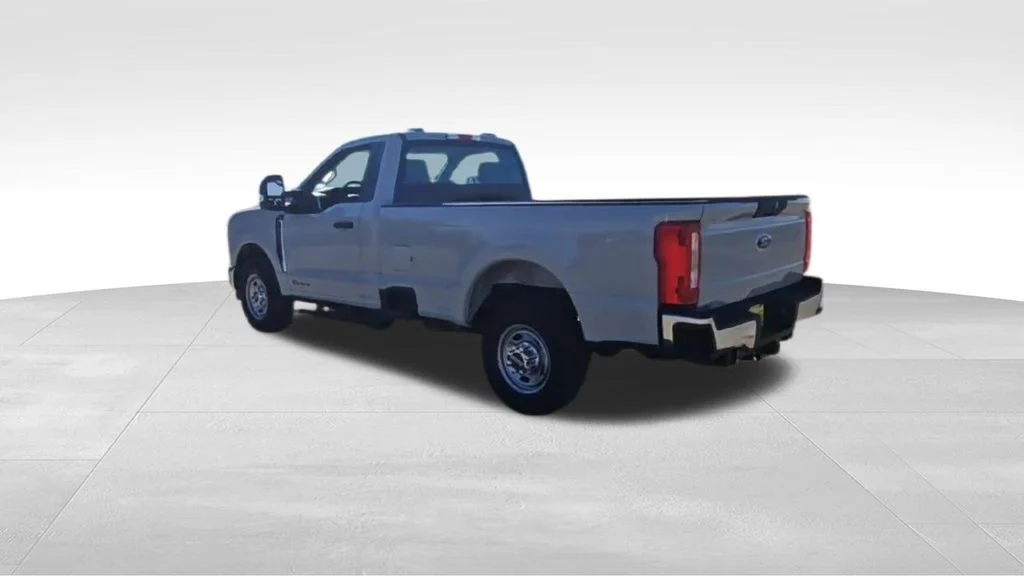 2025 Ford F-350 Super Duty XL - Photo 6