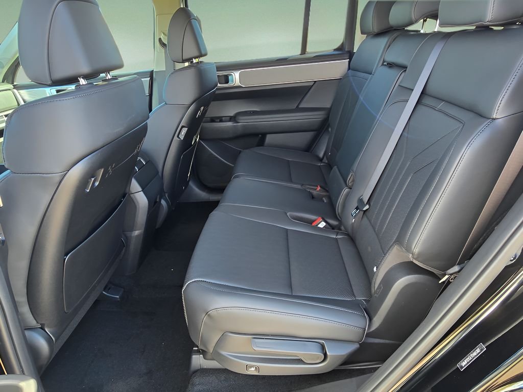 New 2026 Phantom Black Hyundai SEL image 14