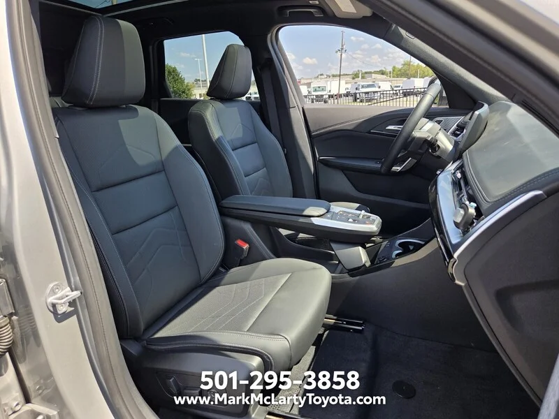 Used 2025 SPACE SILVER METALLIC BMW XDRIVE28I SPORTS ACTIVITY VEHICLE image 15