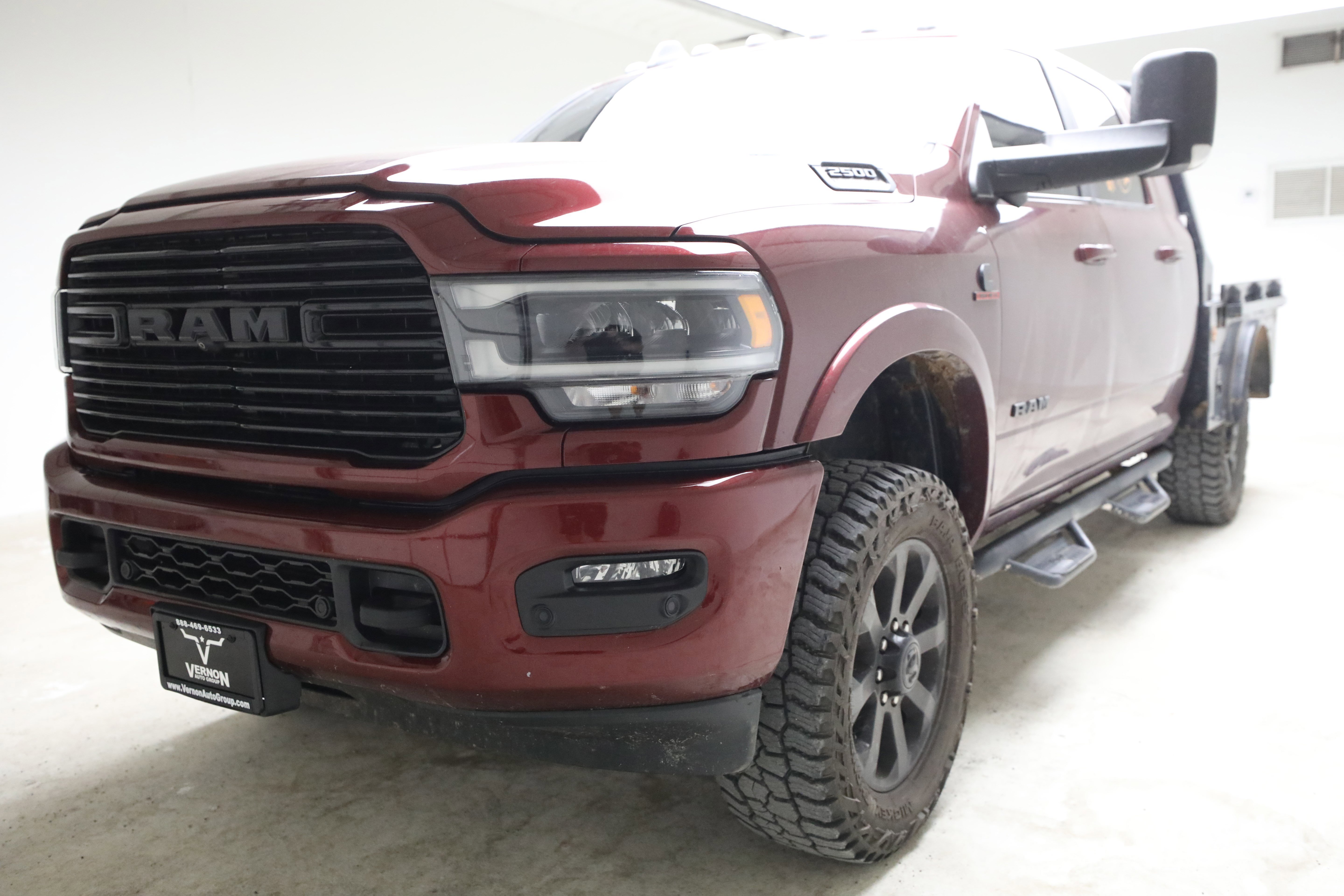 Used 2022 Delmonico Red Pearlcoat Ram Y image 1