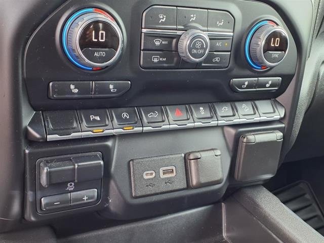 2020 Chevrolet Silverado 1500 RST - Photo 13