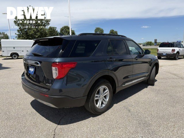 Certified Used 2023 Blue Metallic Ford XLT image 7