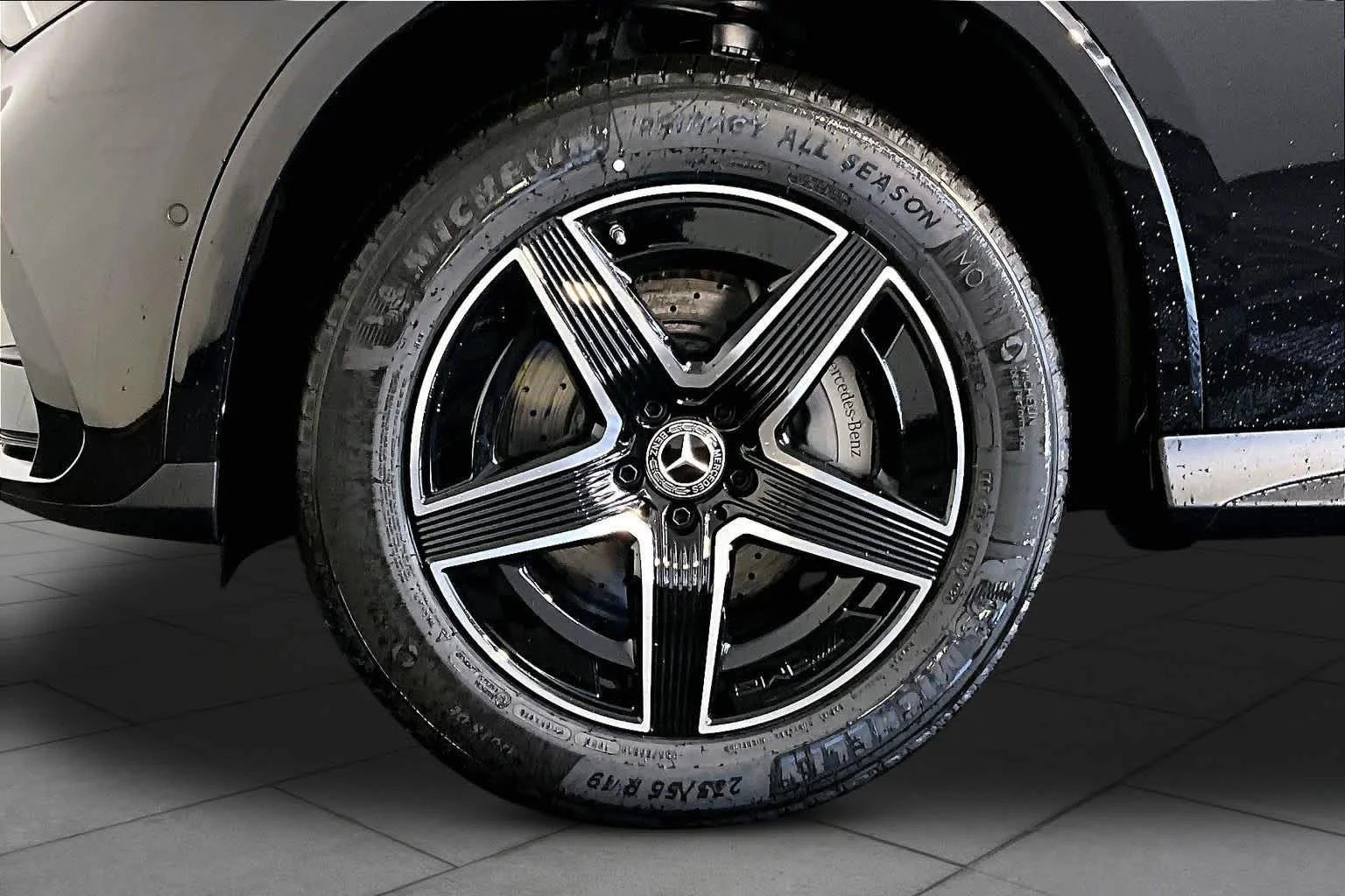 New 2026 Obsidian Black Metallic Mercedes-Benz GLC 300 image 17