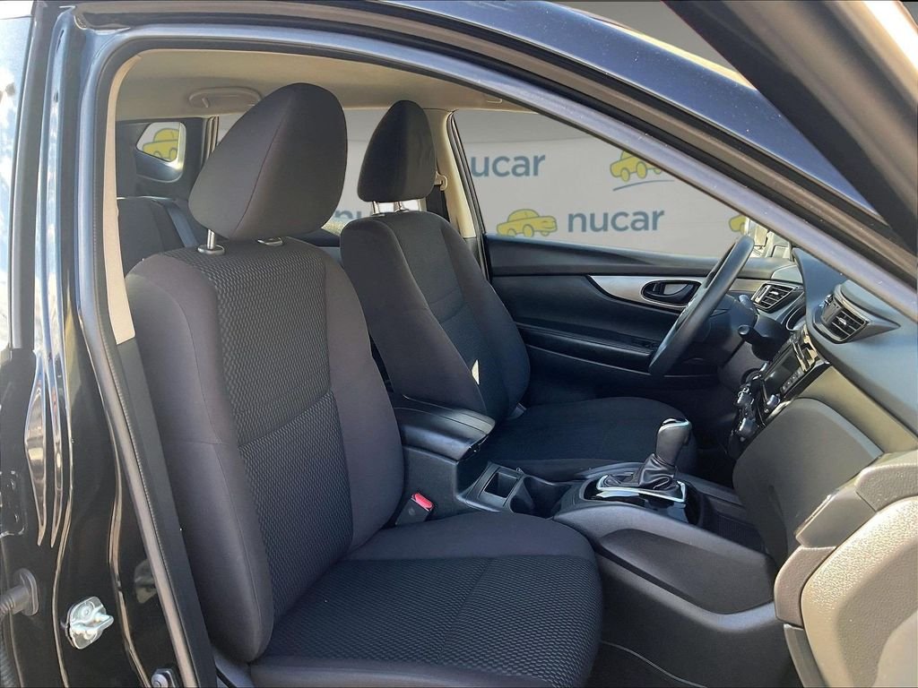 Used 2019 Black Nissan S image 11