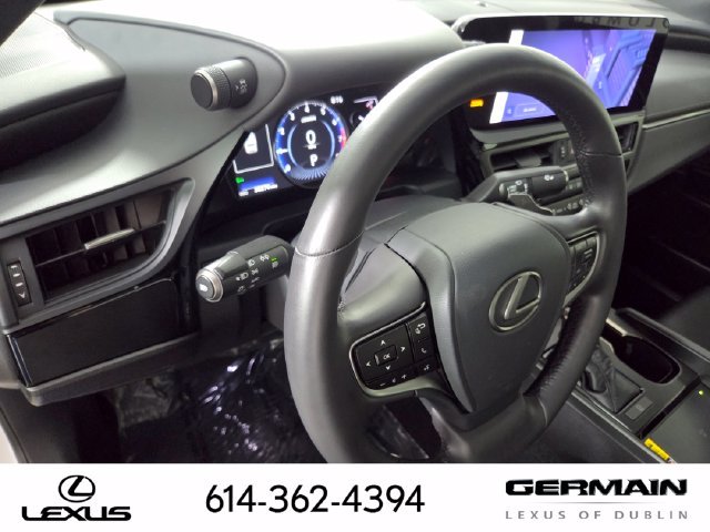 Certified Used 2025 White Lexus 350 image 15