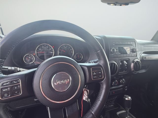 Used 2017 Black Jeep Unlimited Sport image 9