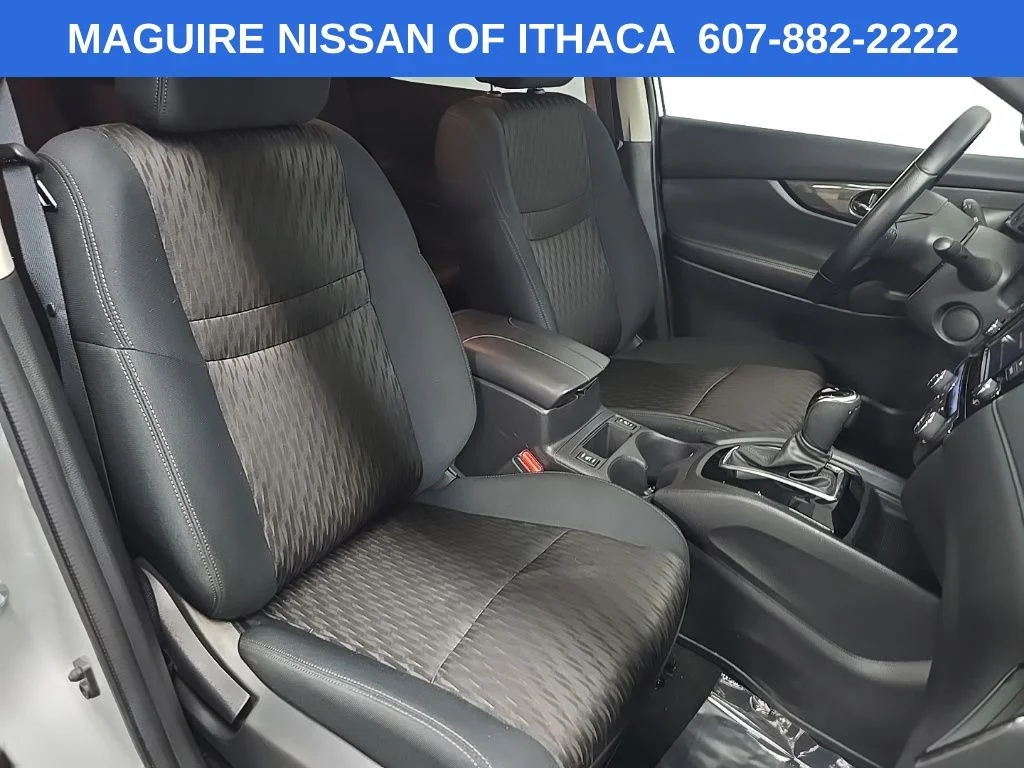 Used 2018 Silver Nissan SV image 14