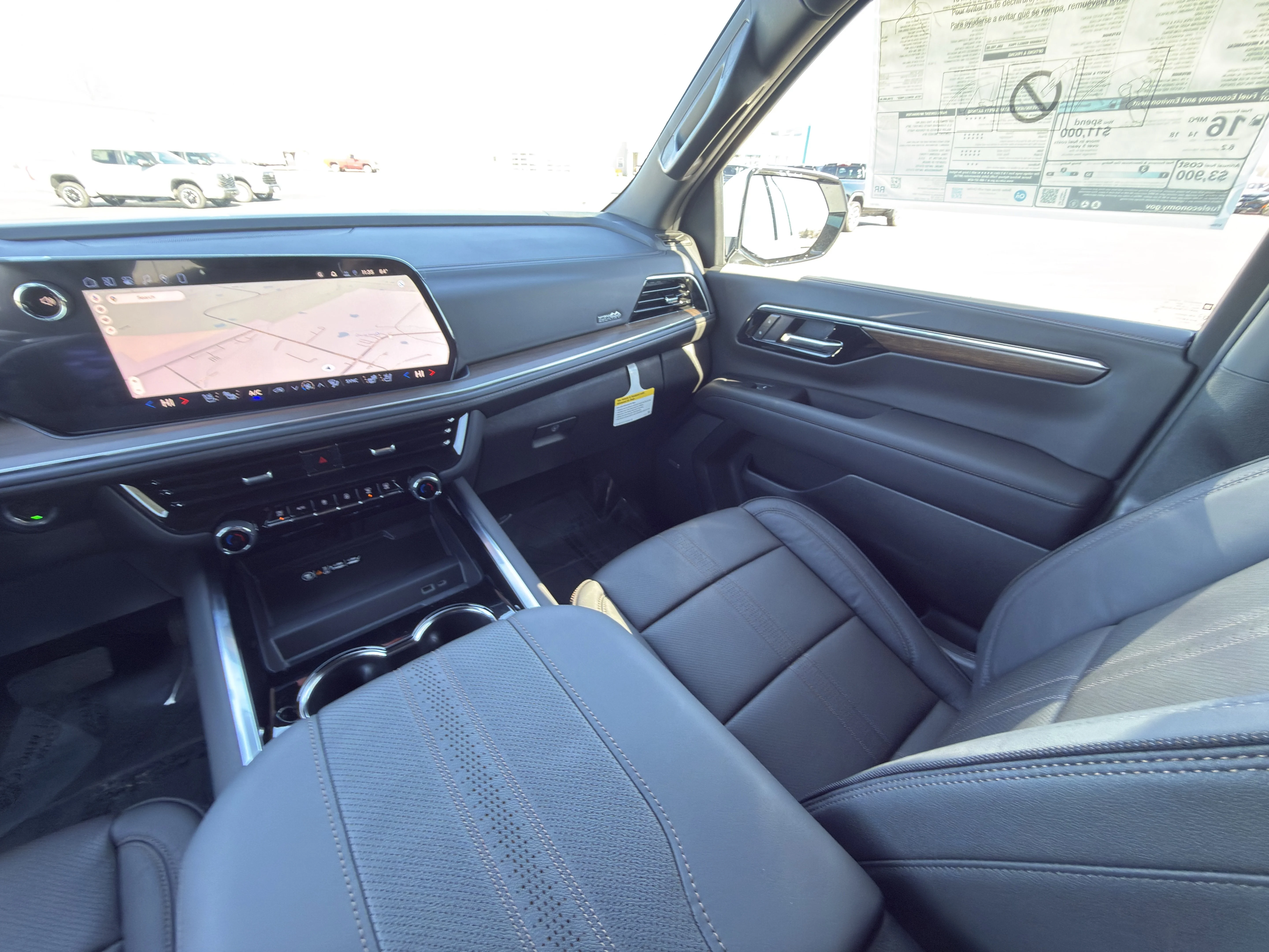 2026 Chevrolet Suburban High Country - Photo 18