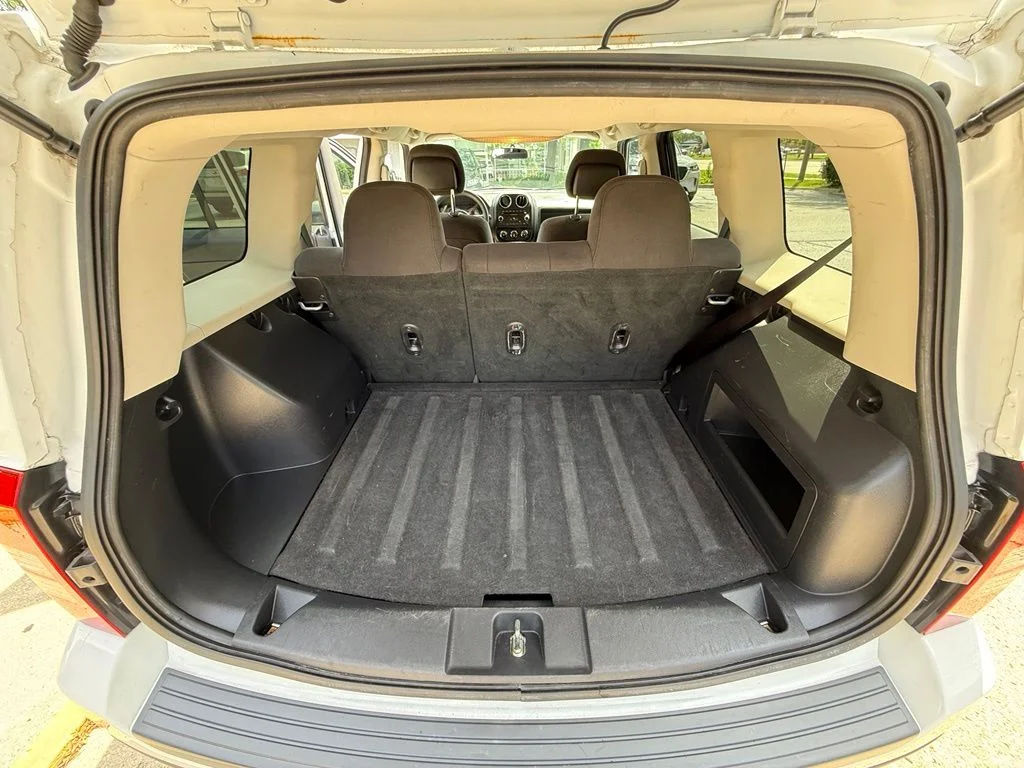 Used 2015 White Jeep Sport image 24