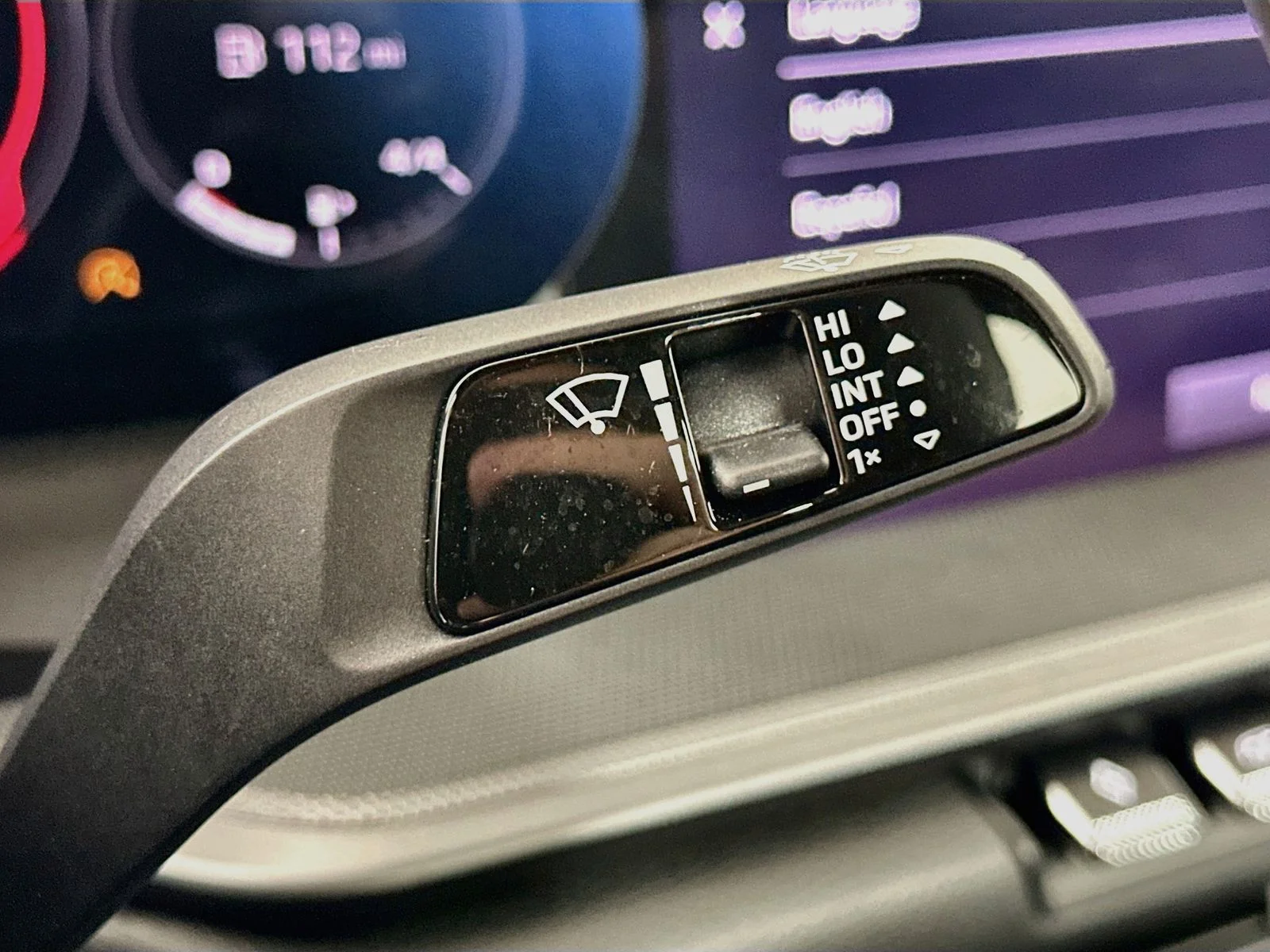 Used 2022  Porsche  image 21
