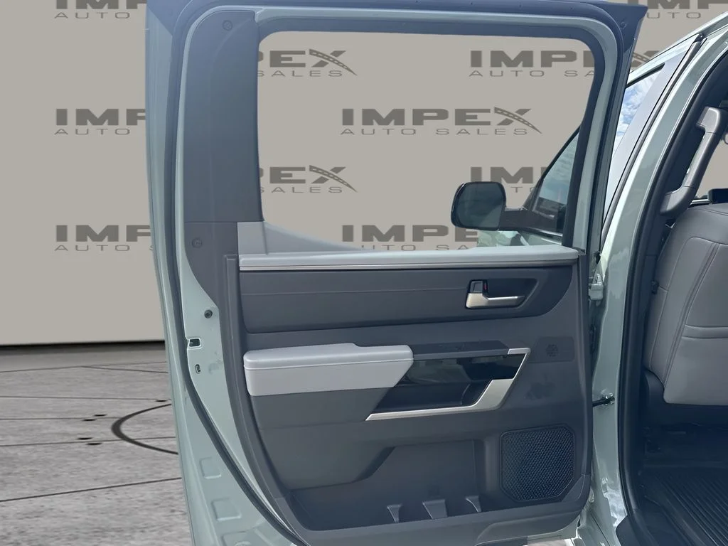 Used 2025  Toyota Limited image 25