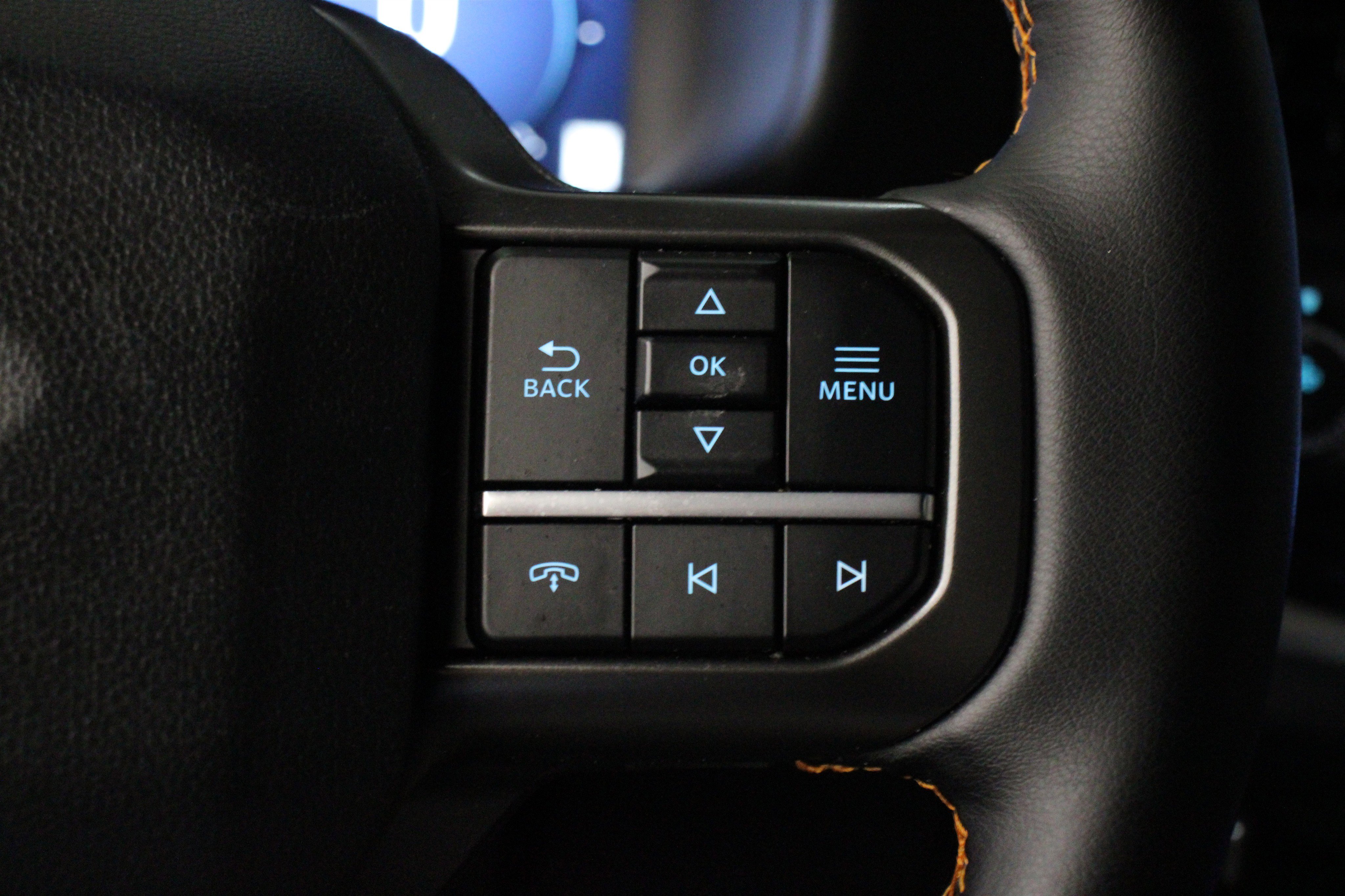 Used 2025 Agate Black Metallic Ford Tremor image 10