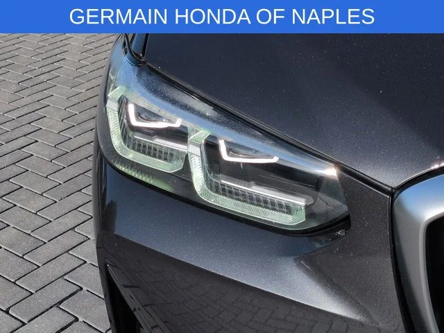 Used 2022 Dark Graphite BMW xDrive30i image 11