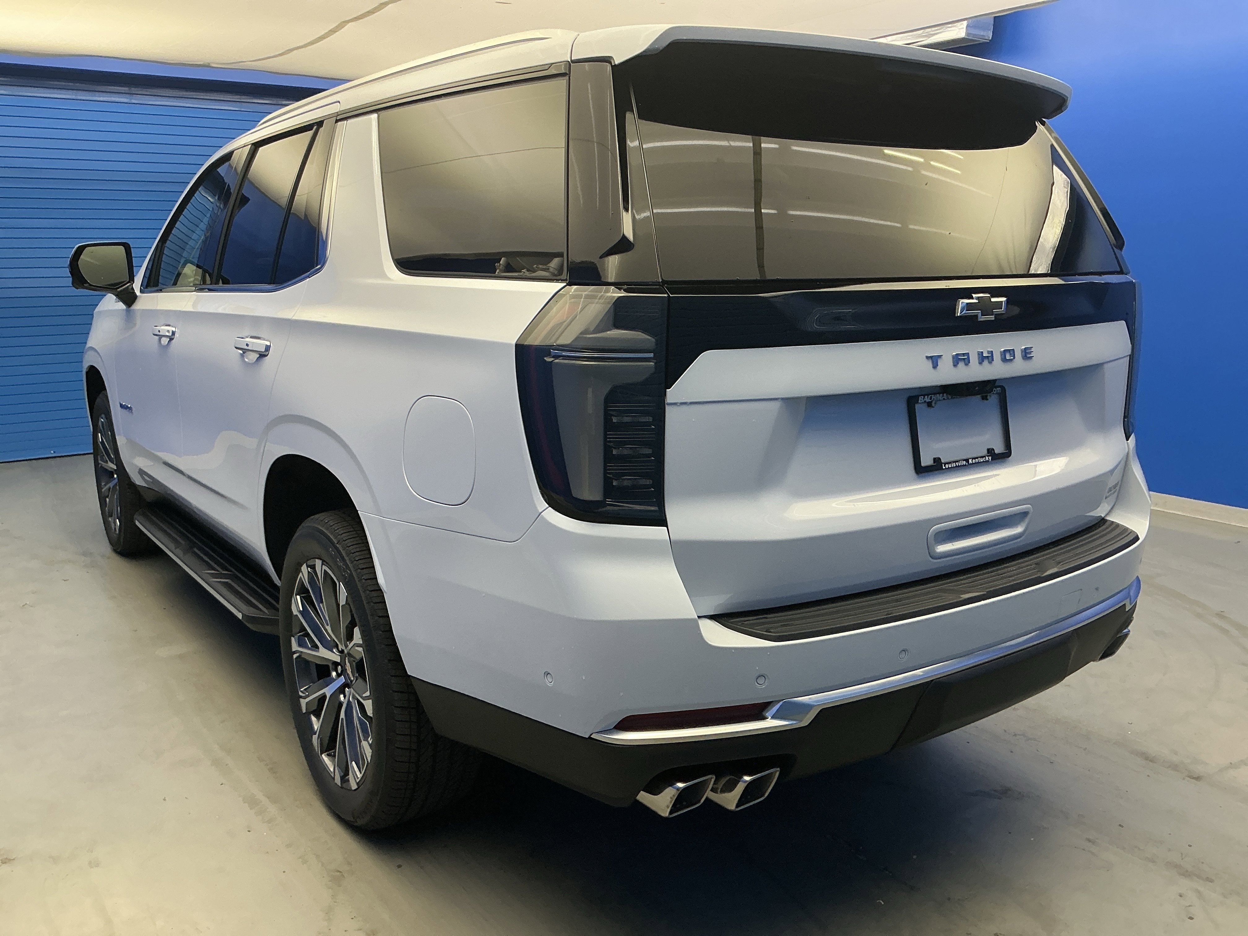 New 2026 Polar White Tricoat Chevrolet High Country image 5