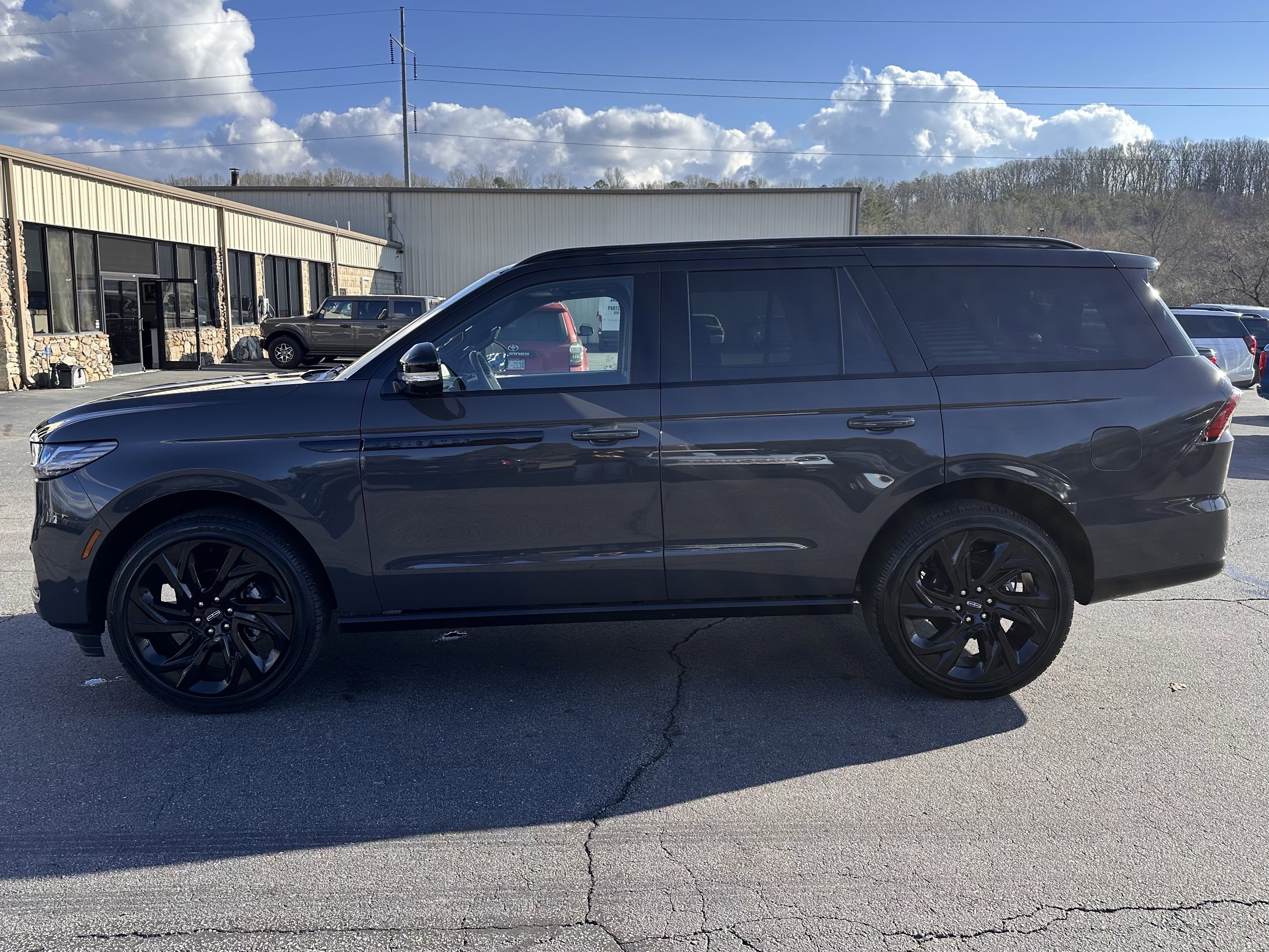 2025 Lincoln Navigator Black Label 4WD's photo