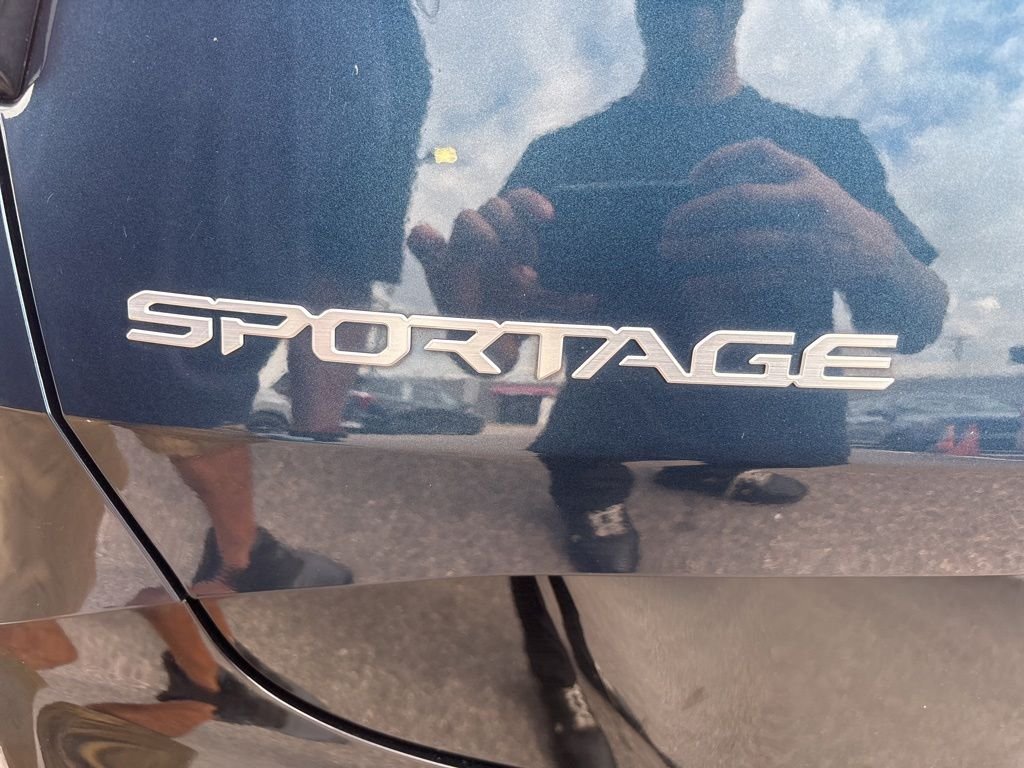 Used 2023 Blue Kia SX-Prestige image 23