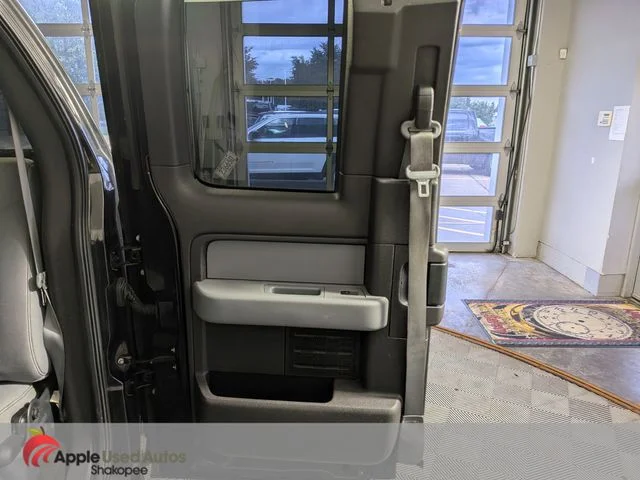 Used 2011 Black Ford XLT image 22