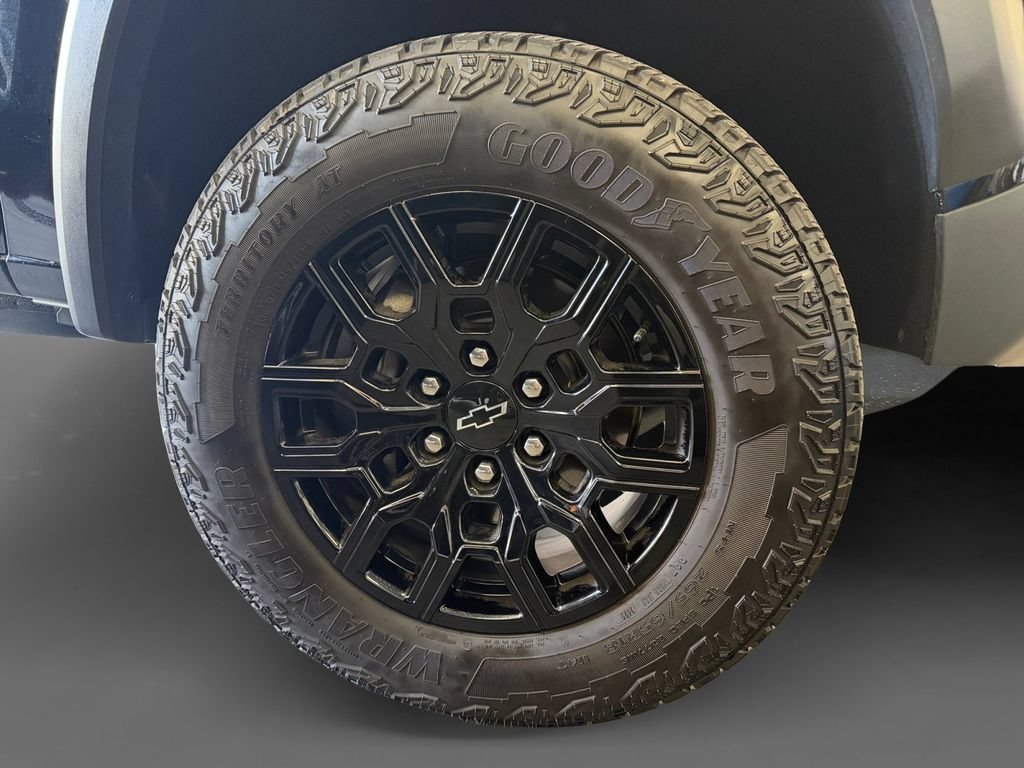 Used 2026 Black Chevrolet Trail Boss image 9