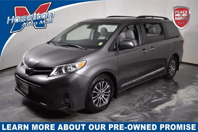 2018 Toyota Sienna XLE
