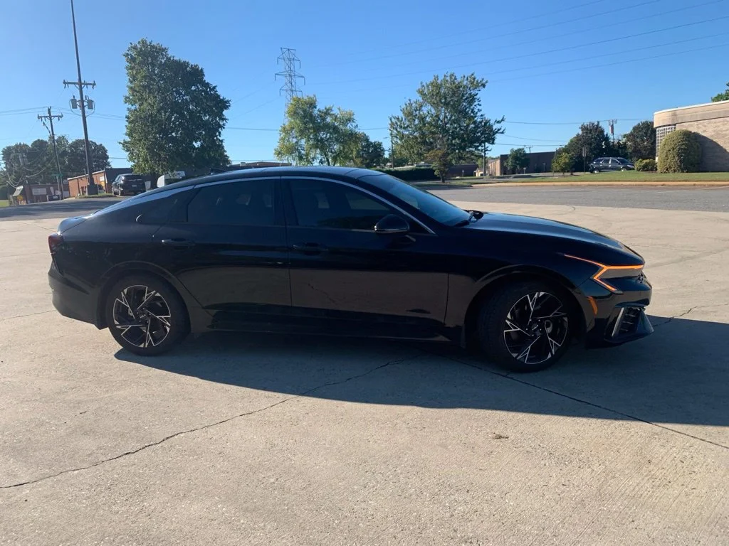 Used 2025 Black Kia GT-Line image 2