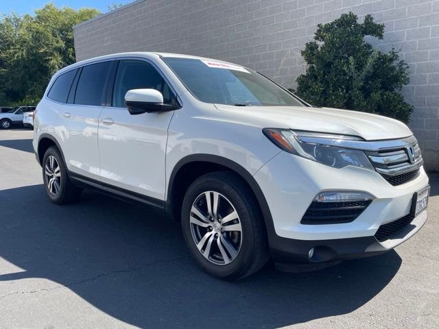 Used 2017 White Honda EX-L image 1
