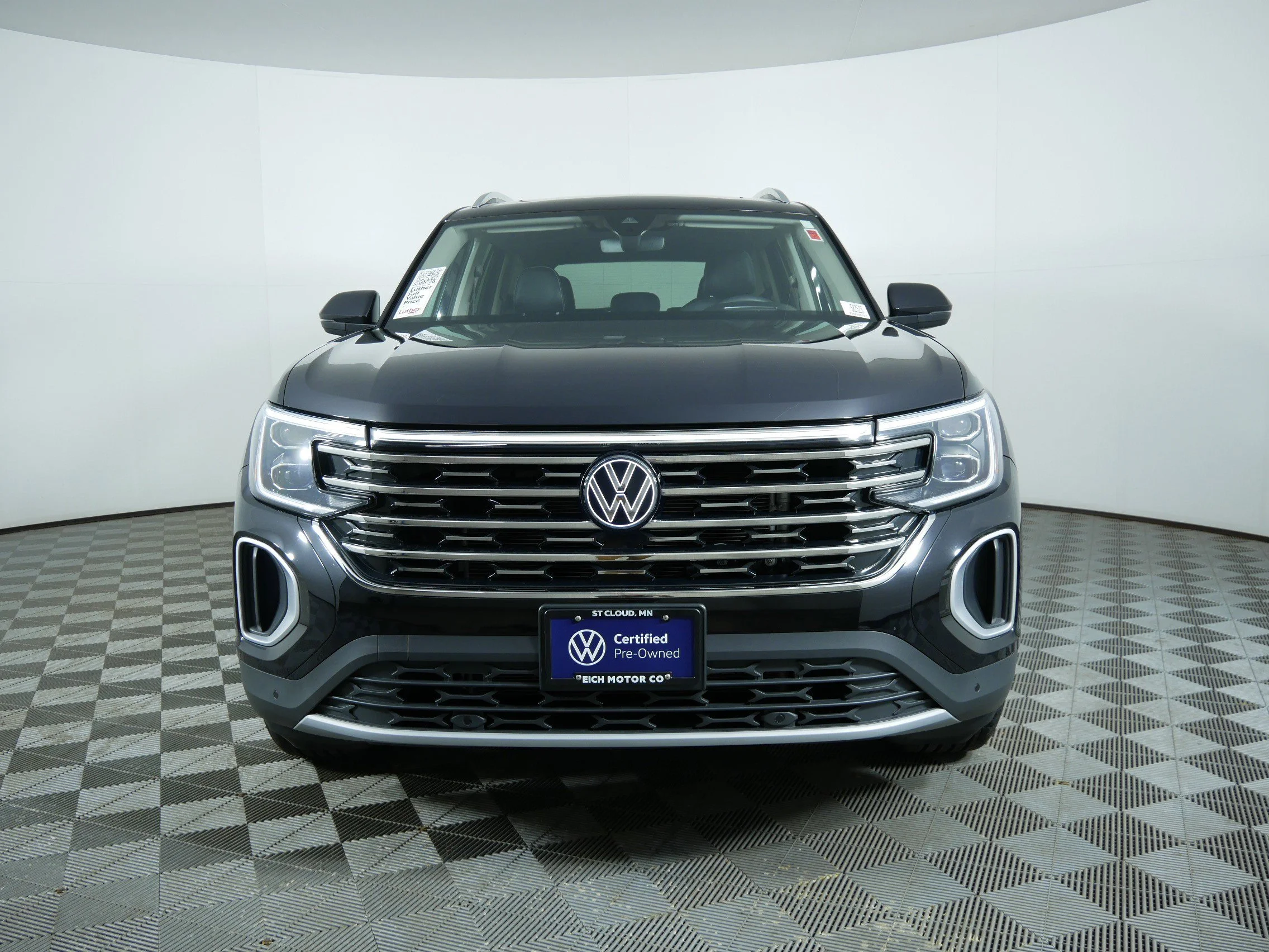 Certified 2025 Volkswagen Atlas SEL with VIN 1V2BR2CA6SC514532 for sale in St. Cloud, Minnesota
