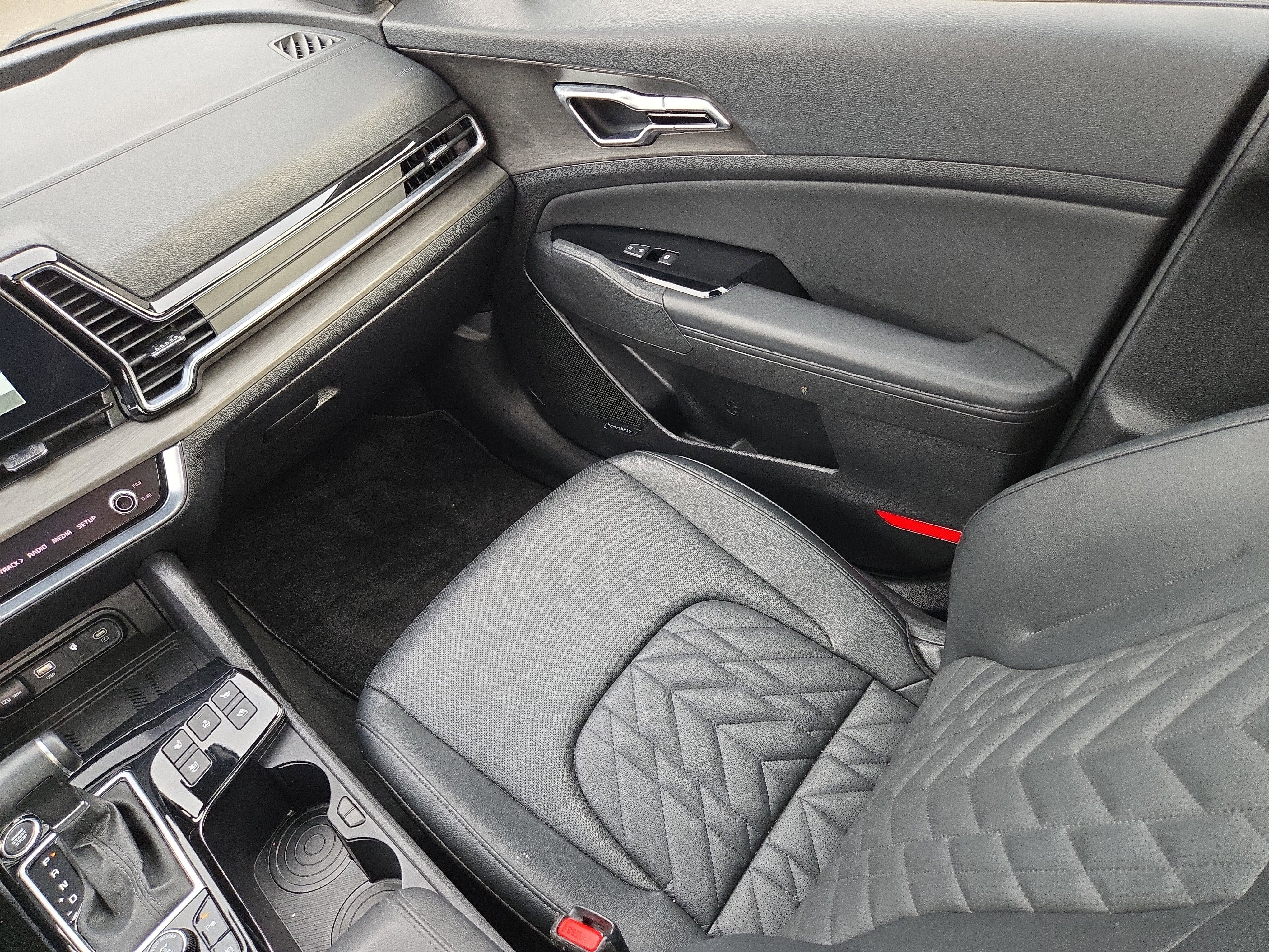 Used 2024 Ebony Black Kia X-Pro Prestige image 15
