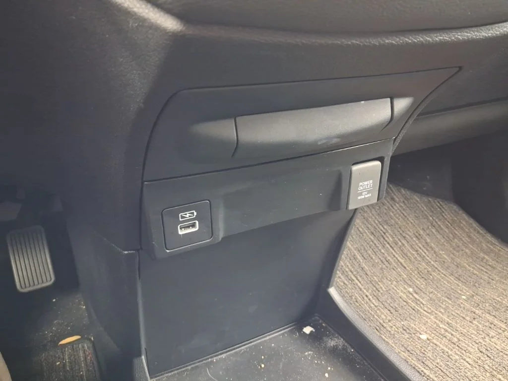 Used 2024  Honda EX-L image 30