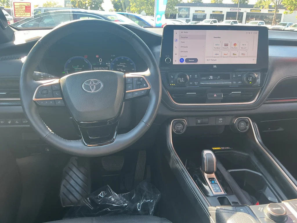 Used 2026 Blueprint Toyota Hybrid MAX Platinum image 7