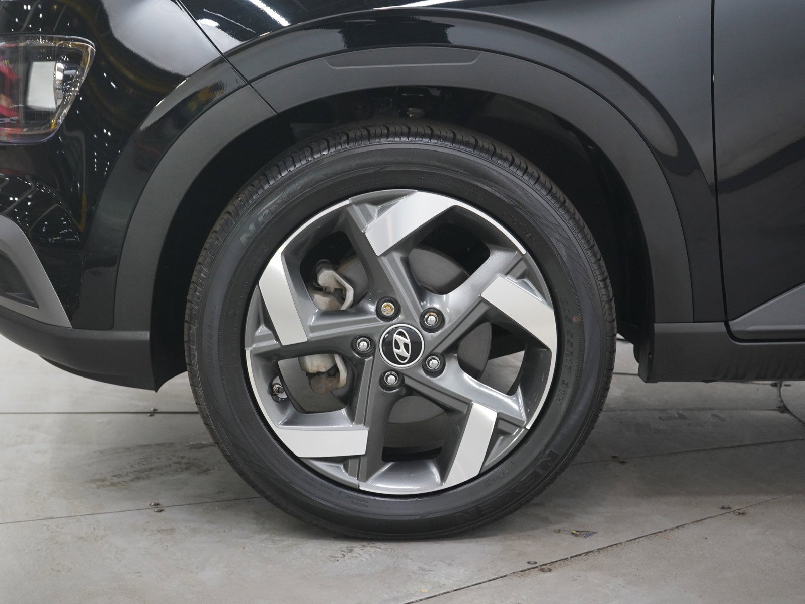 2023 Hyundai Venue SEL - Photo 28