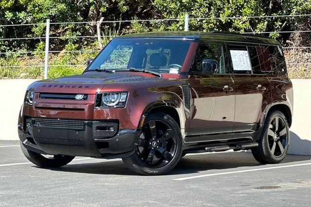2025 Land Rover Defender 110 Sedona Red P400's photo