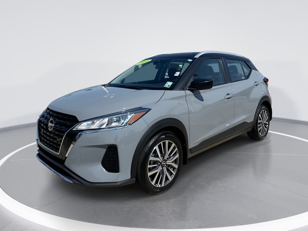 Used 2023 Gray Nissan SV image 1